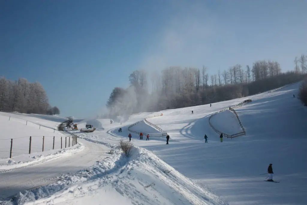 Skifahren auf der Schwäbischen Alb, Holzelfingen