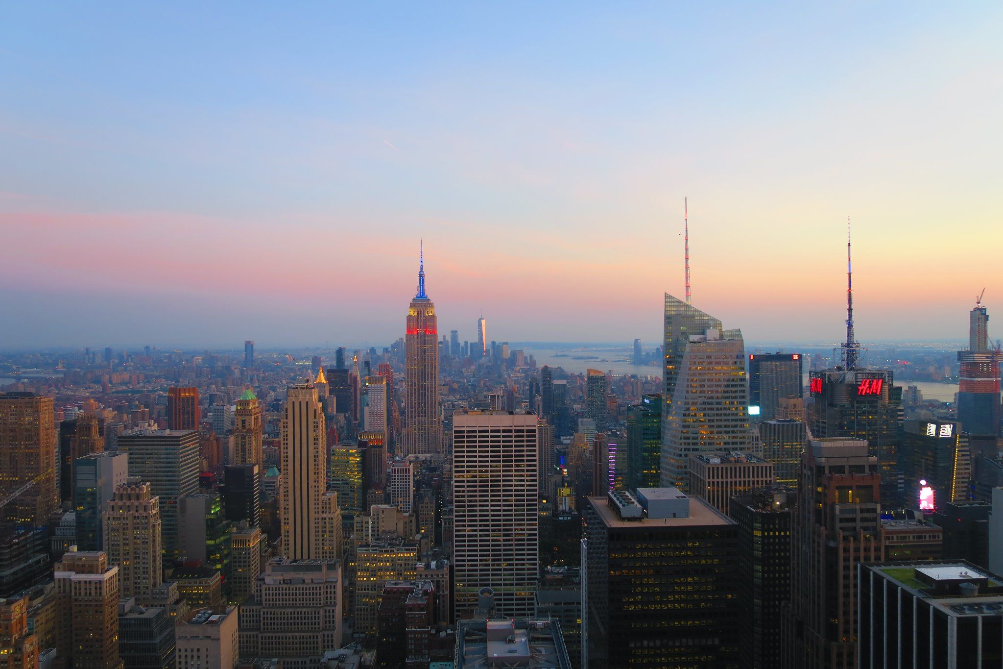 Blick vom Top of the Rock auf das Empire State Building