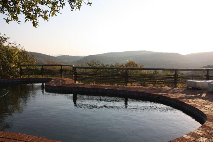 Pool der &Beyond Phinda Mountain Lodge