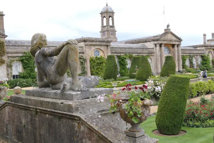 Beeindruckender Blick auf Bowood House