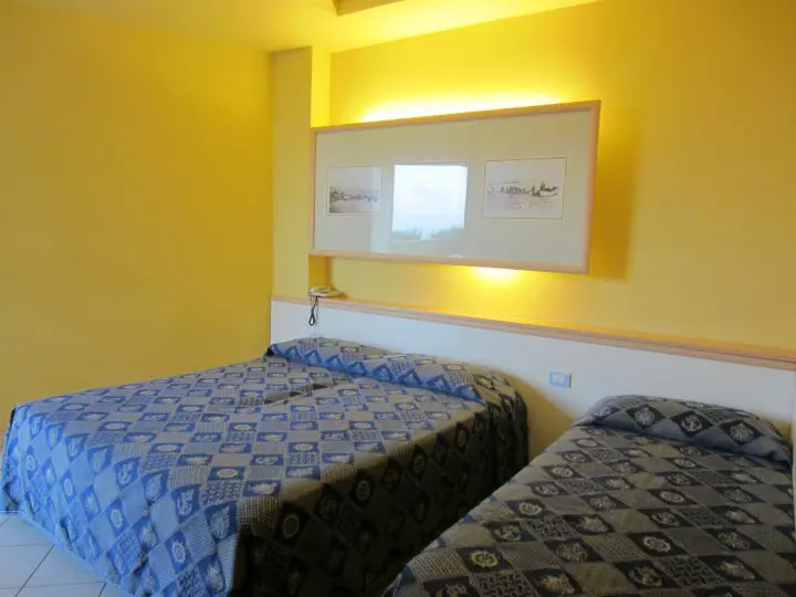 Dreibettzimmer im Ricci Hotel Valverde in Cesenatico
