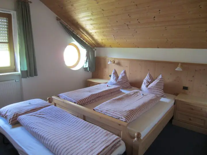Südtirol, Pustertal, Färberhof, Ferienwohnung Schlafzimmer