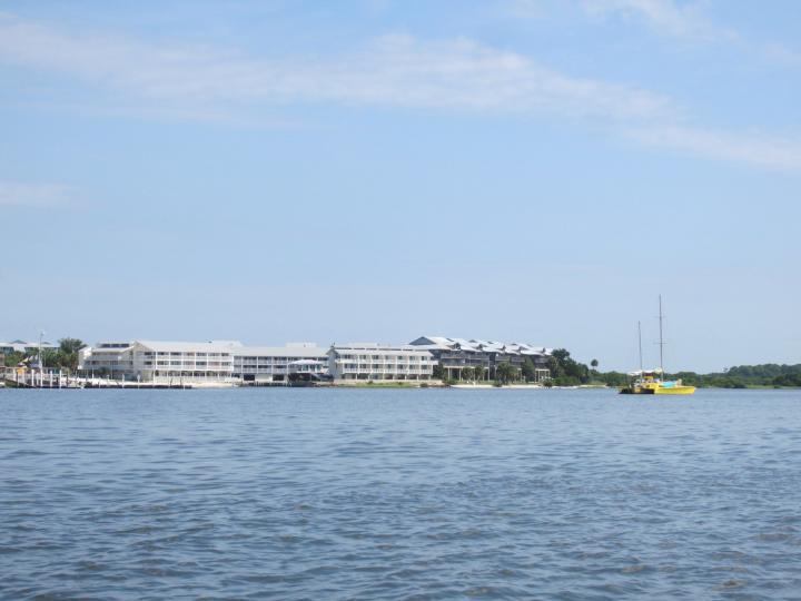 Blick auf Old Fenimore Mill in Cedar Key, Florida