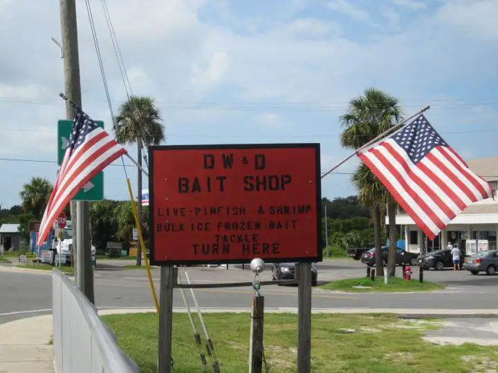 Amerikanische Flaggen in Cedar Key, Florida