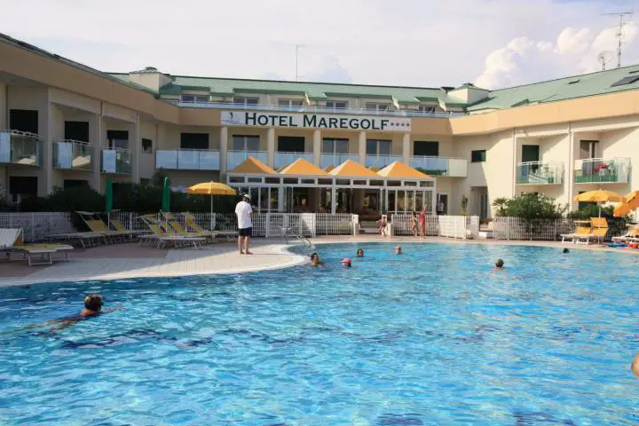 Pool im Hotel Maregolf, Caorle