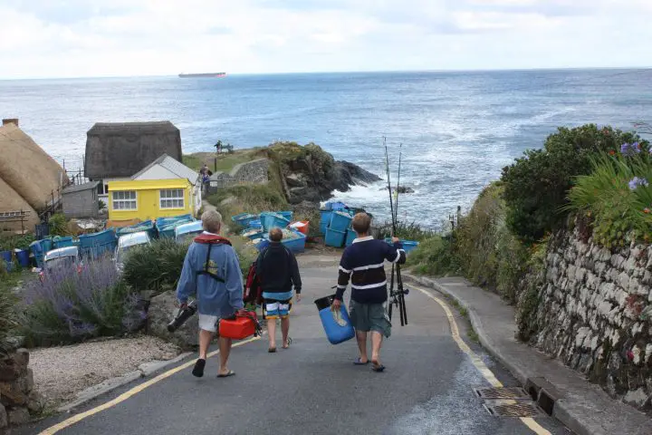 Fischer in Cadgwith, Cornwall