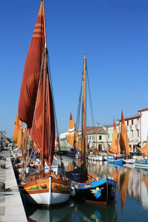 Hafen Cesenatico, historische Segelboote