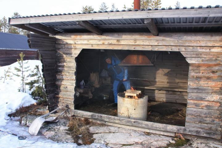 Schwedisch Lappland, Urlaub auf dem Bauernhof, Lagerfeuer, Stormyrbergets Lantgard