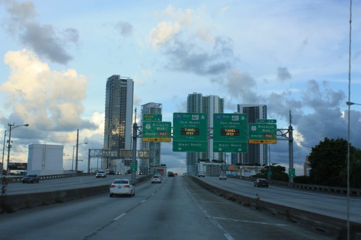 Brücke nach Miami Beach, Hochhäuser, Florida