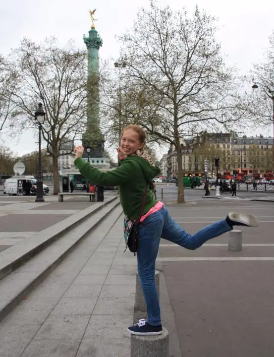 Place de la Bastille, Paris mit Kindern