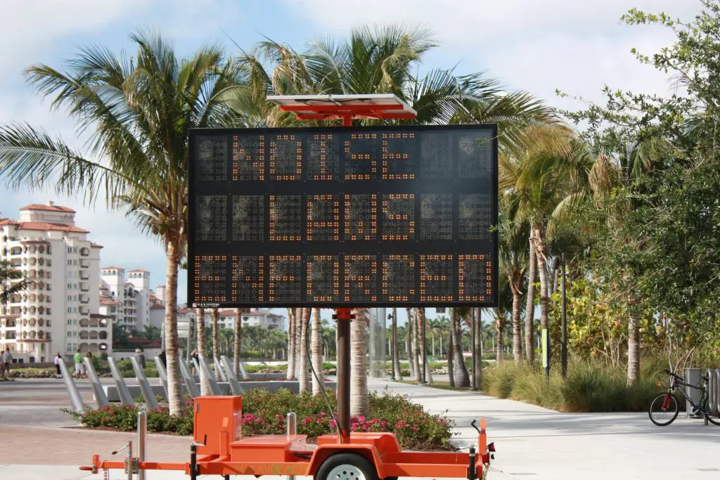 Silence please! Miami Beach