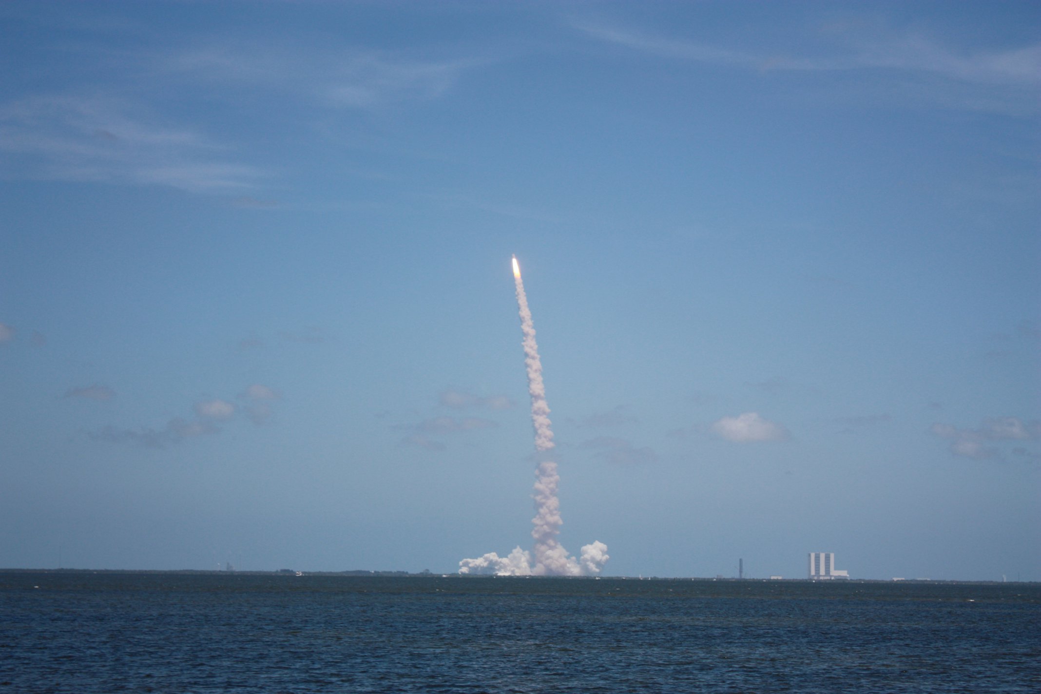 Start Space Shuttle Atlantis