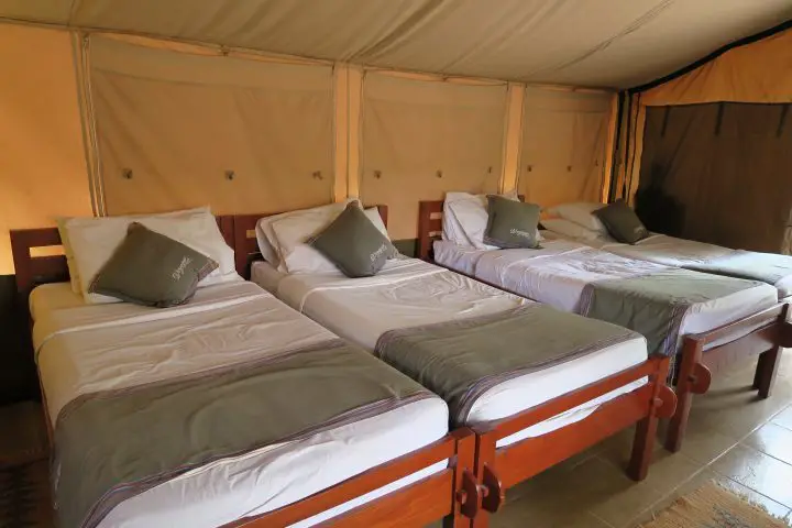 Zelt im Ziwani Camp, Kenia mit Kindern