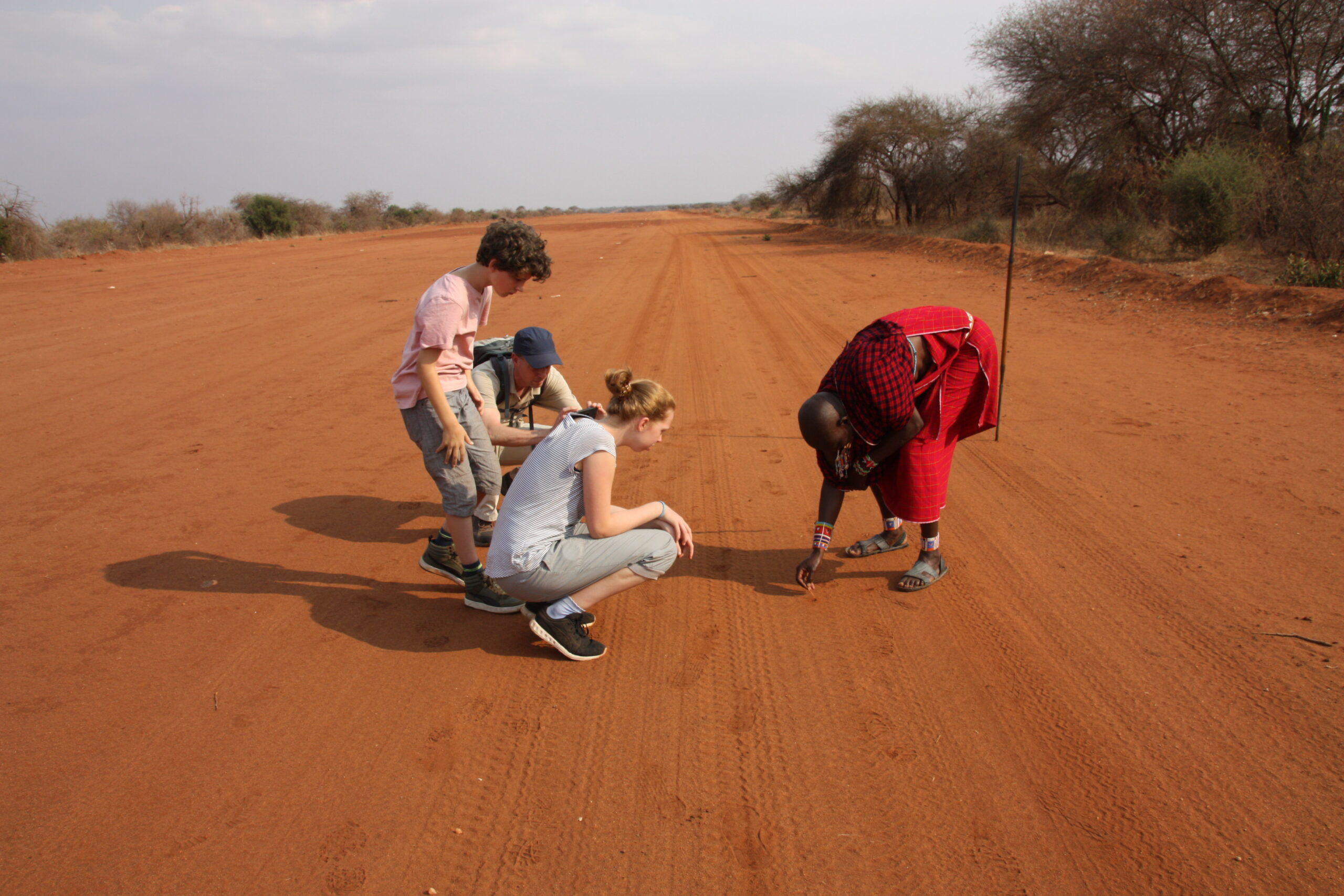 Walking Safari im Ziwani Camp, Kenia mit Kindern